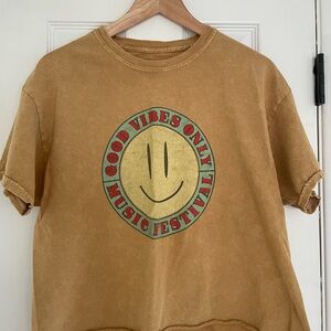 Good Vibes Only Music Festival Women’s Yellow Cropped Tee 100% Cotton Size L